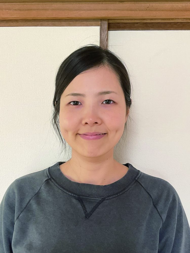 施術前のお顔（目線を入れて掲載しています）